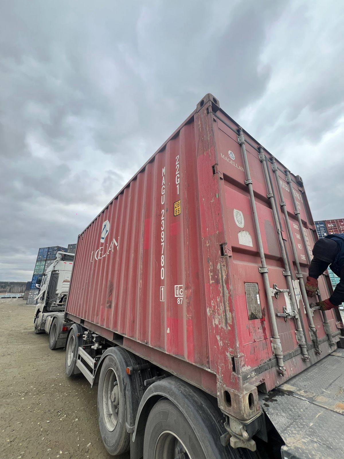 Морской контейнер MAGU2397801